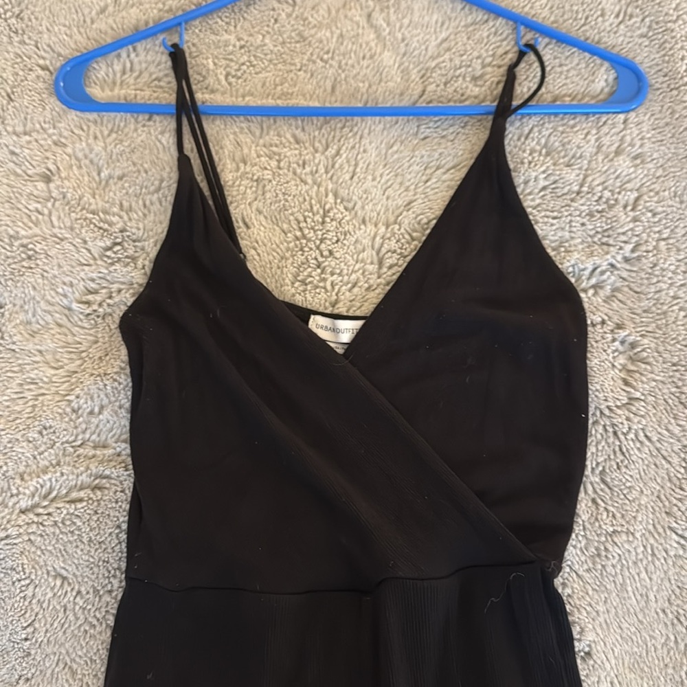 Romper - Picture 2 of 4